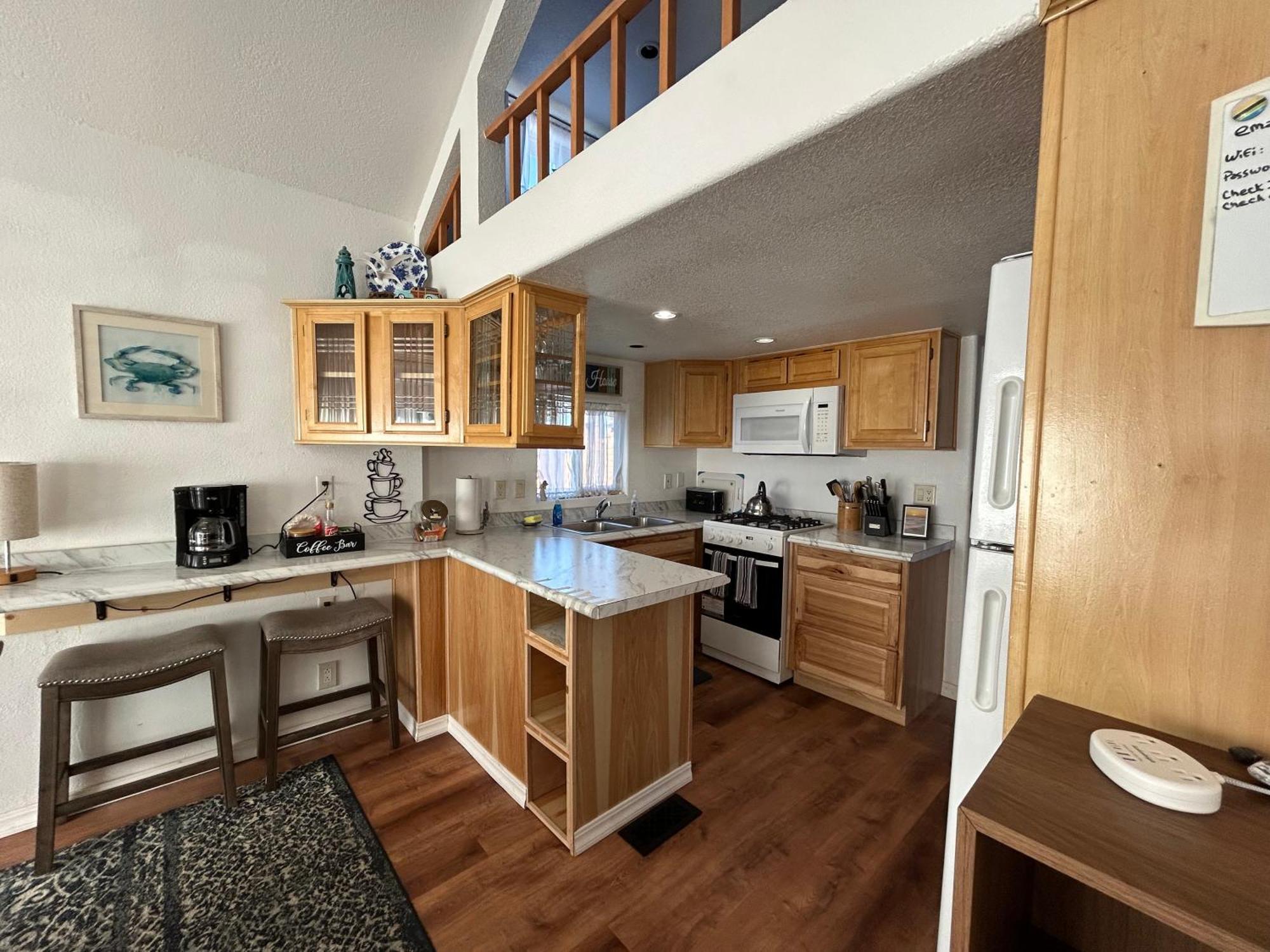 Modern Ocean Cabin 27 Stylish Kitchen & Jacuzzi Smith River Exterior photo